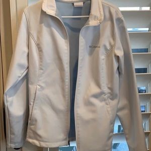 Women’s Columbia jacket